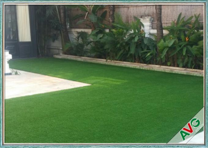 Safety Surface Green Outdoor Artificial Grass Untuk Anak-anak Bermain SGS Disetujui 0