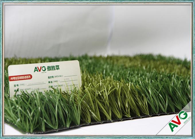 Teknologi Baru Umur Panjang Tahan UV Lapangan Olahraga Rumput Buatan Rumput Alami 0