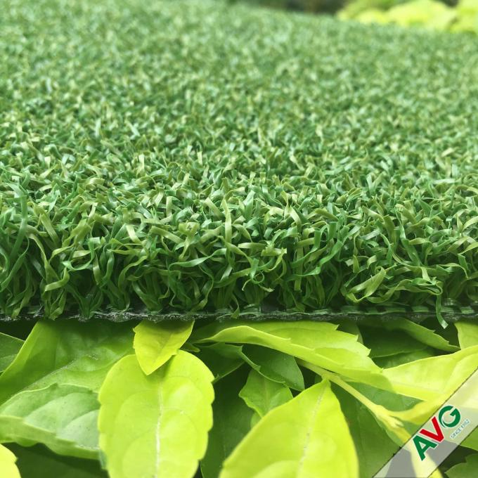 10mm Tinggi Tumpukan Rumput Buatan Golf Alami / Golf Indoor Puting Green 0
