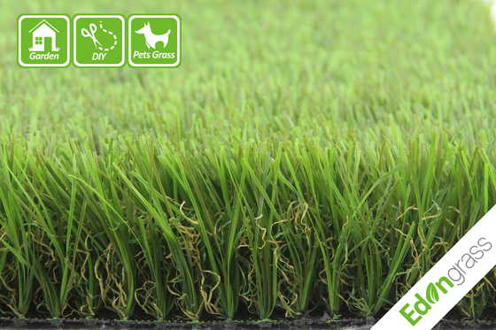 CINA Lantai rumput untuk lanskap taman rumput buatan 35MM berwarna rumput buatan pemasok