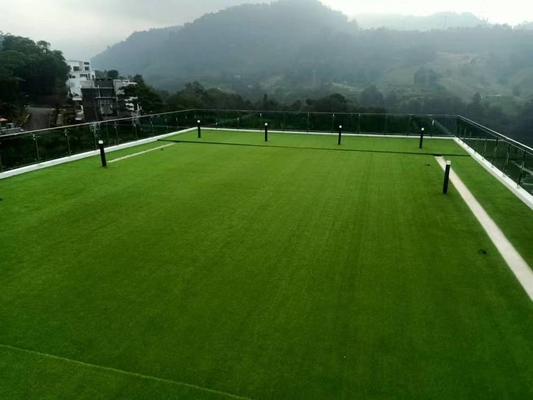 CINA Profesional 45mm Football Artificial Turf Soccer Grass Permukaan Lembut Dan Halus pemasok