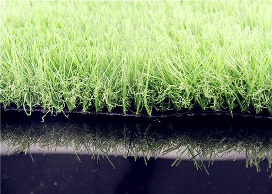 CINA 55mm Tahan Lama Taman Tampak Nyata Karpet Rumput Buatan Elastisitas Tinggi pemasok