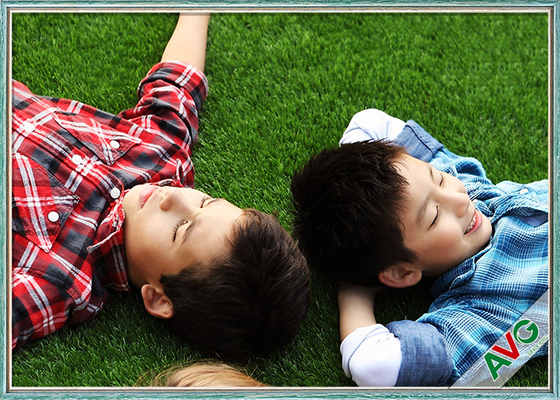 CINA 30mm Durable Cooler Surface Synthetic Artificial Carpet Grass Untuk Area Bermain Anak-anak pemasok