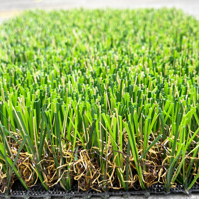 50MM Rumput Buatan Karpet Lantai Taman Rumput Untuk Lanskap Simpan Untuk Taman pemasok
