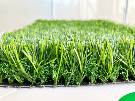 Garden Grass 35mm Cesped Grass Artificial Grass Wall Dekoratif Luar Ruangan pemasok