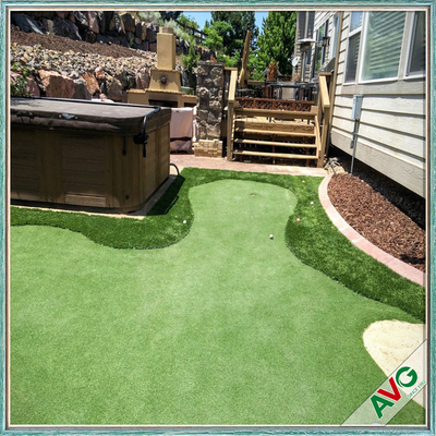 20MM Artificial Grass Carpet Flooring Garden Grass Untuk Lanskap Simpan Untuk Hewan Peliharaan pemasok