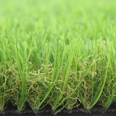 Outdoor Kualitas Tinggi Pemandangan Dekoratif Rumput Buatan Plastik Rumput Sintetis 50mm Untuk Taman pemasok