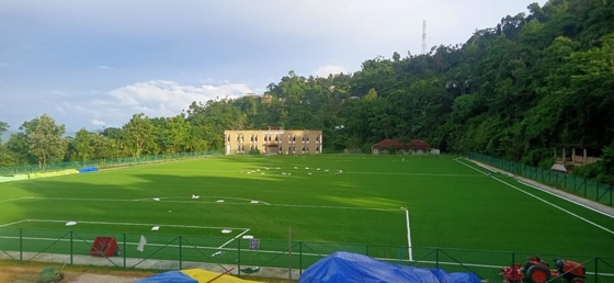 Rumput Sepak Bola Kualitas FIFA 50-70mm Rumput Sepak Bola Buatan pemasok