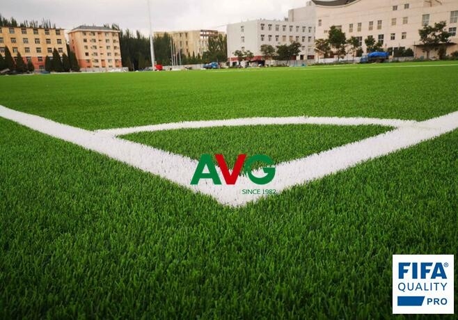 berita perusahaan terbaru tentang AVG Hadir dengan Sistem Rumput Tenun Pertama di China  1